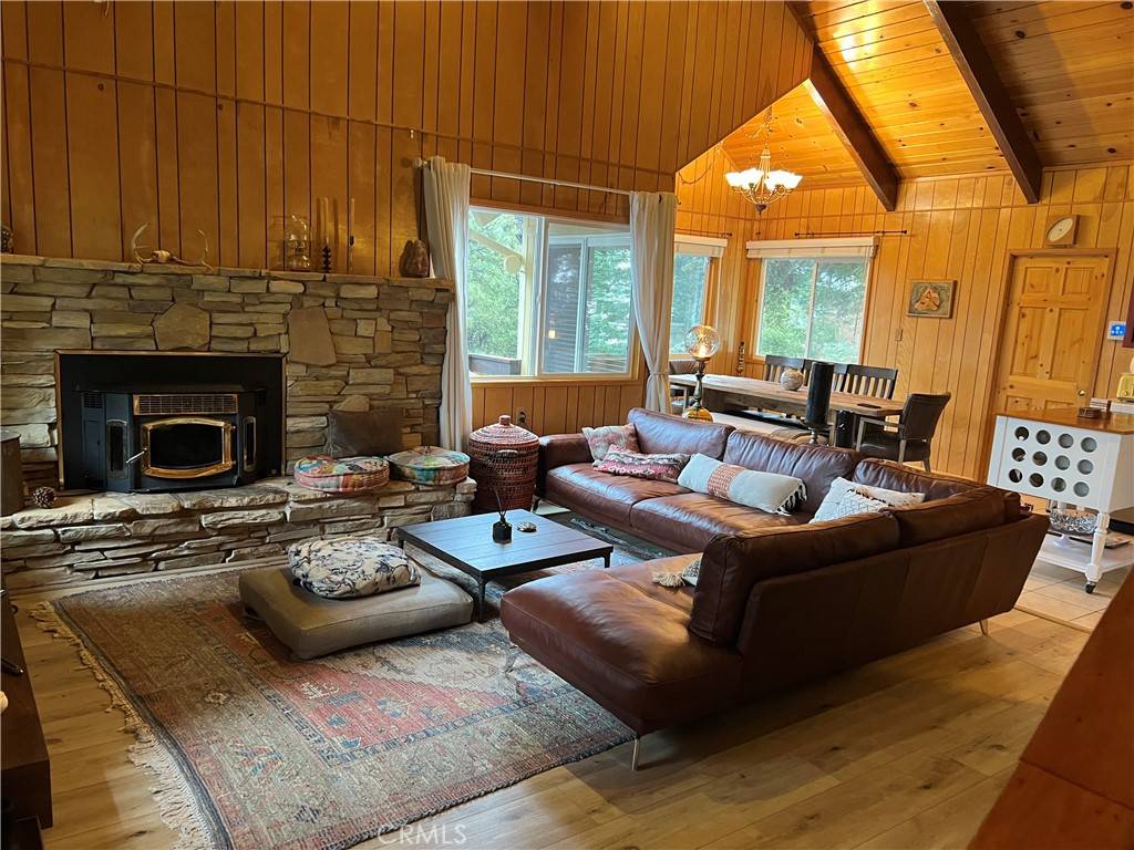 Pine Mountain Club, CA 93222,15312 Juniper CT