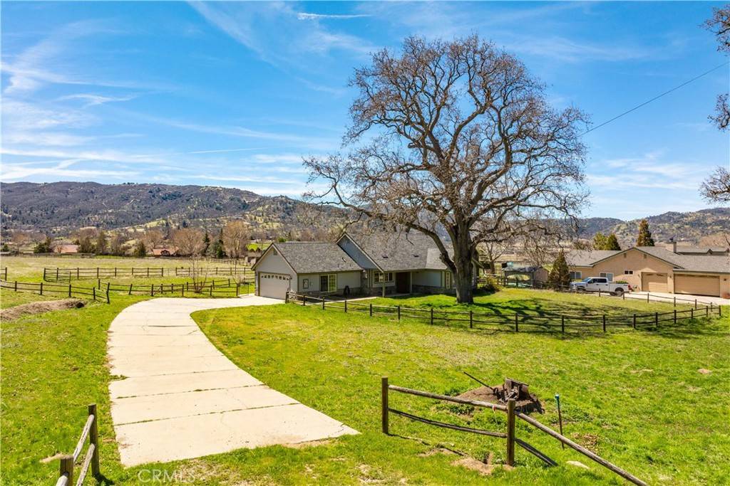 Tehachapi, CA 93561,28350 Bear Valley RD