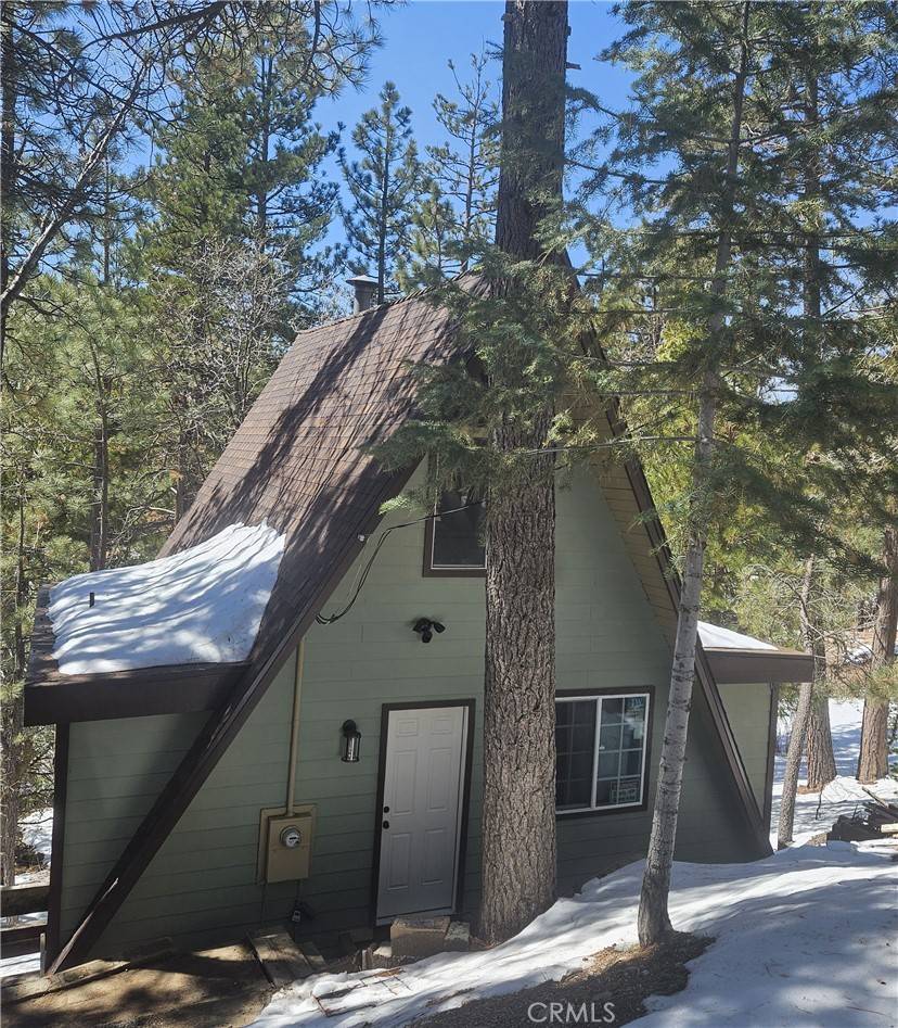 Arrowbear, CA 92382,32703 Tulip LN