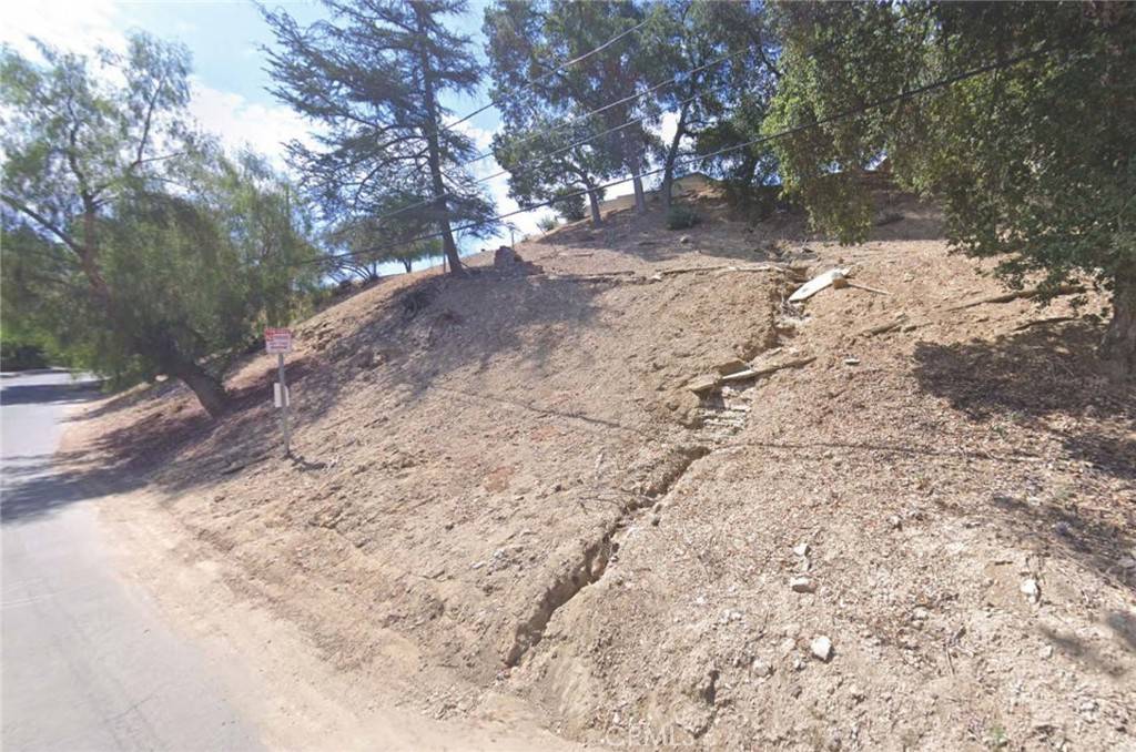 Woodland Hills, CA 91364,4459 Ensenada