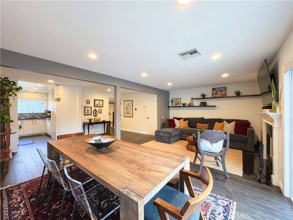 Calabasas, CA 91302,26238 Alizia Canyon DR