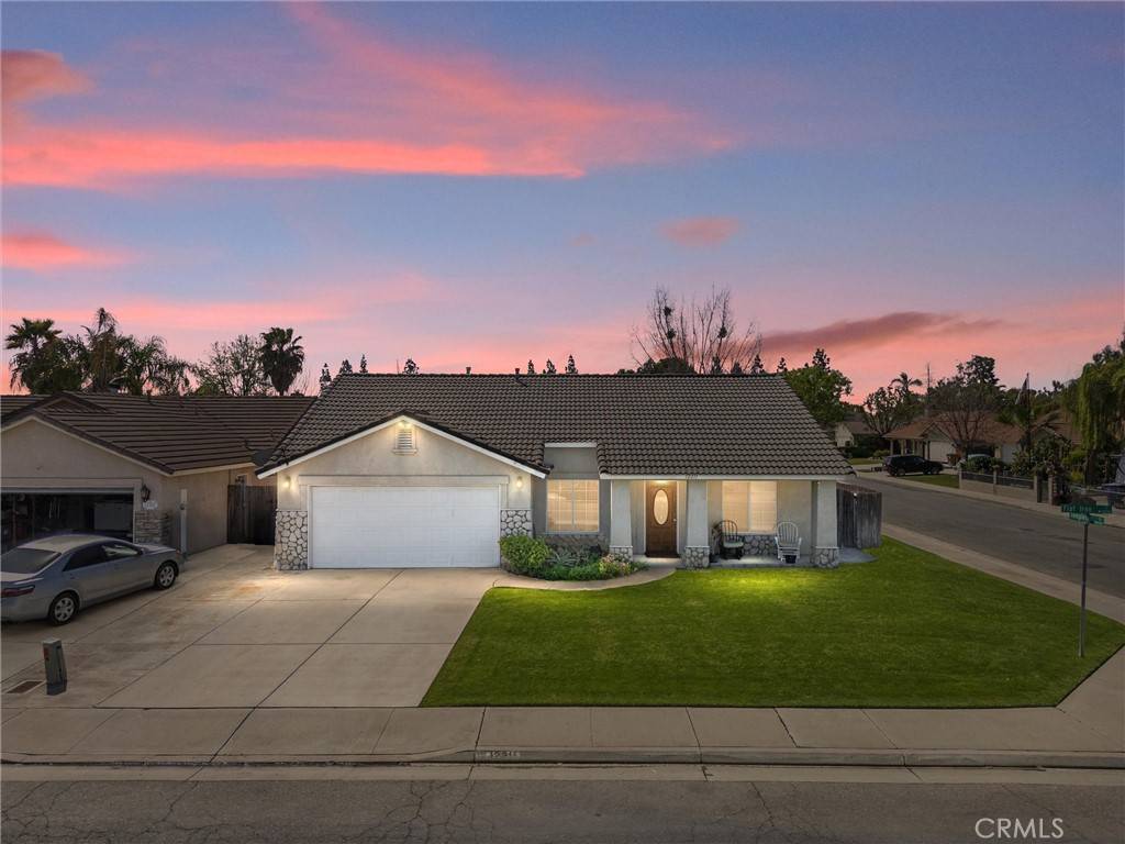 Bakersfield, CA 93312,12211 Flat Iron CT