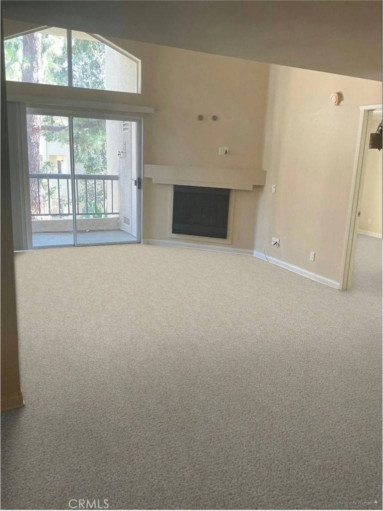 Woodland Hills, CA 91367,21400 Burbank BLVD #313