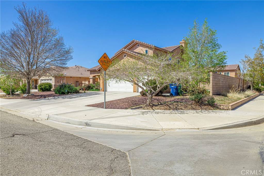 Lancaster, CA 93535,2541 E Avenue K3