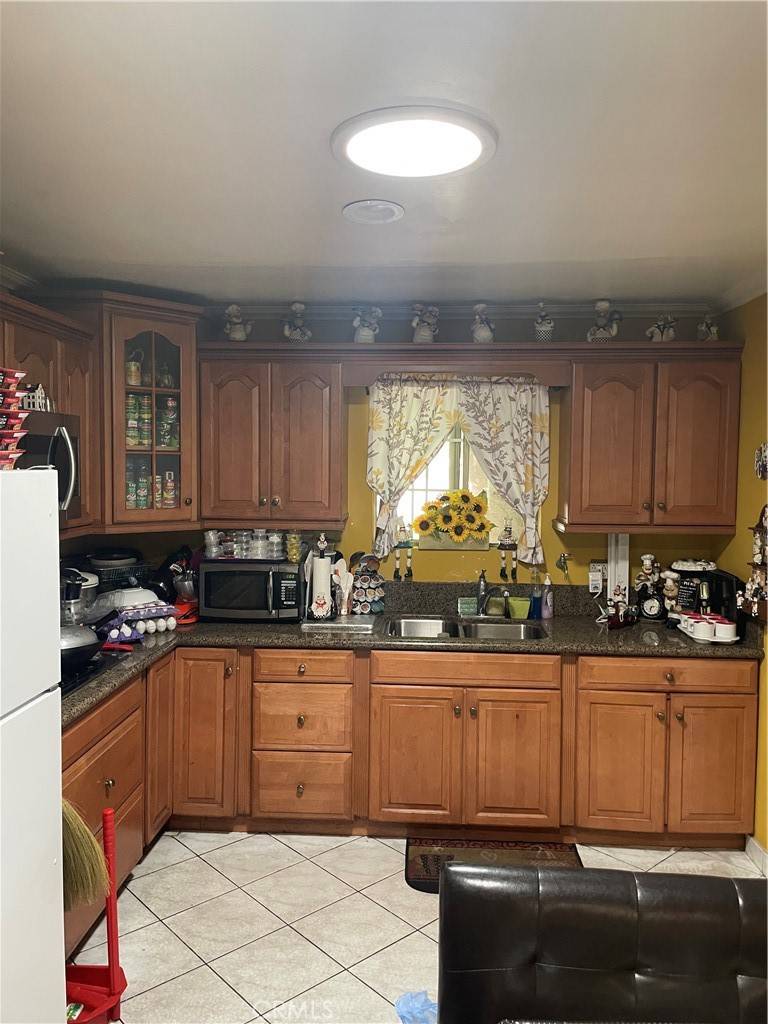 North Hollywood, CA 91605,13009 Lorne ST