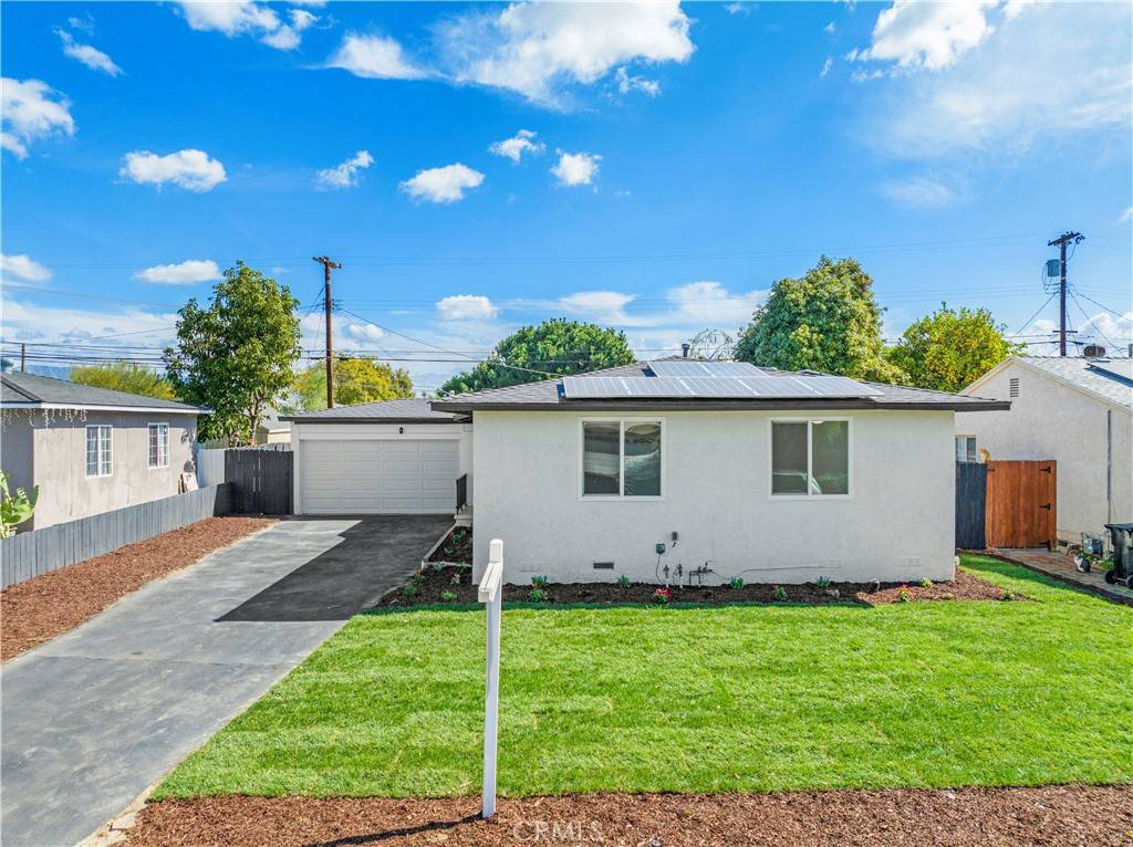 Panorama City, CA 91402,8742 Stansbury AVE