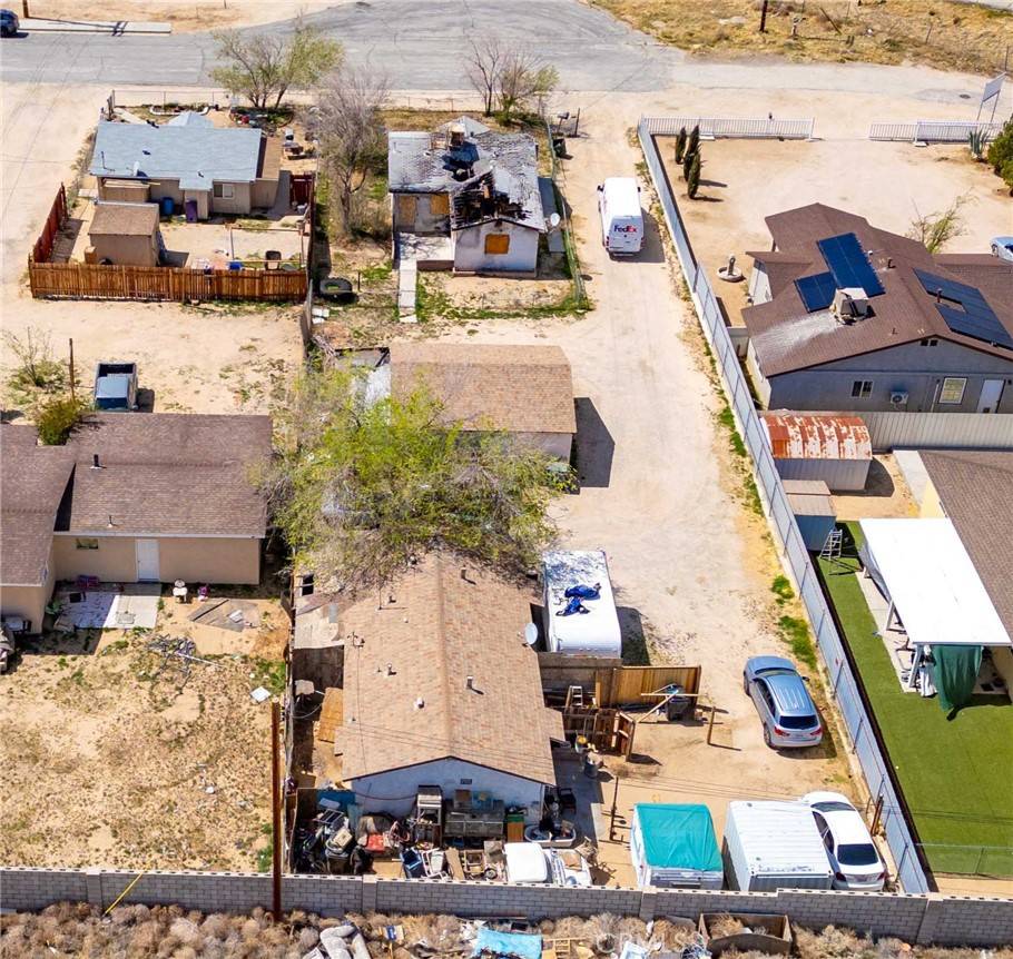 Rosamond, CA 93560,2938 C ST