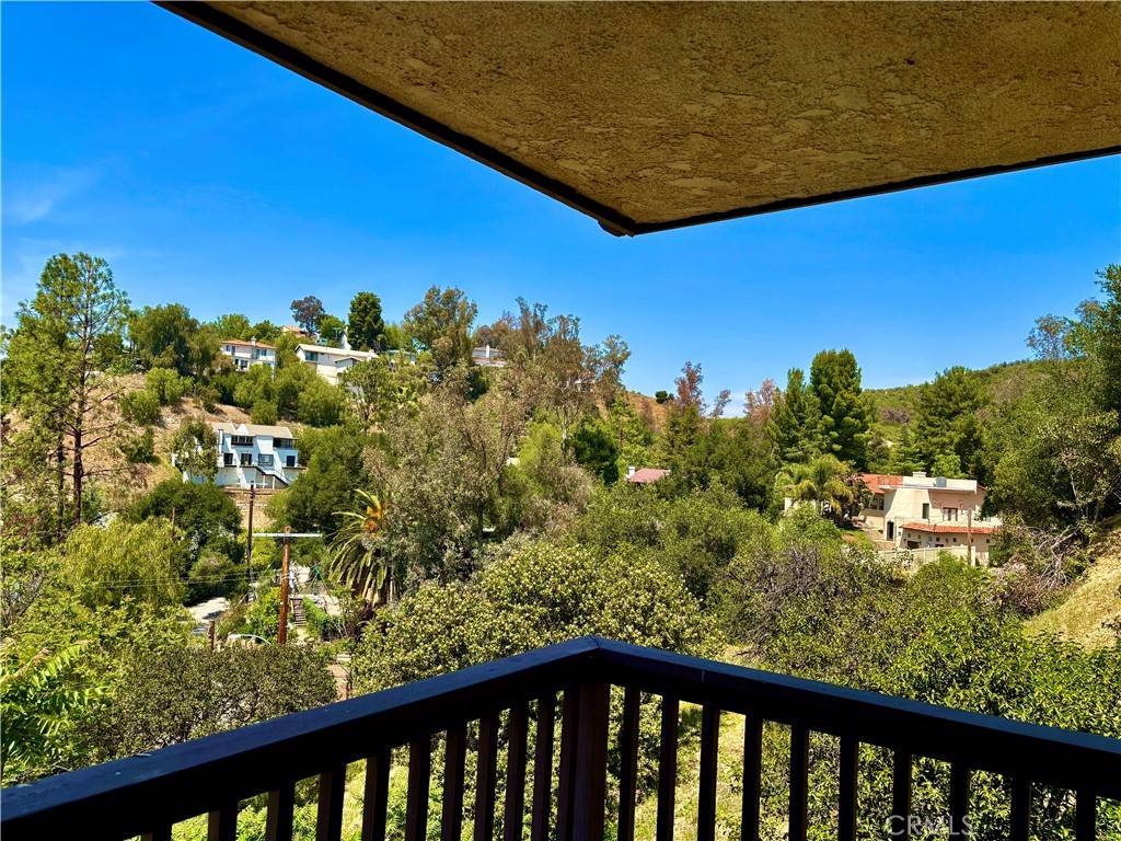Woodland Hills, CA 91364,4419 Consuelo RD