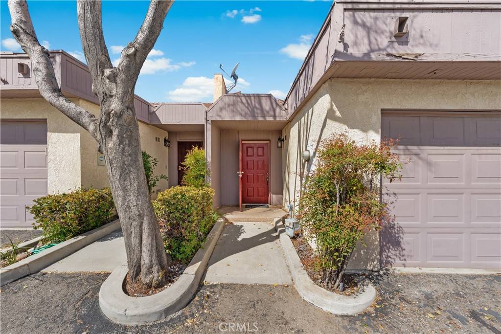 Lancaster, CA 93536,43334 32nd ST W #28