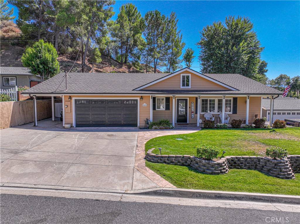 Saugus, CA 91350,22422 Los Rogues Dr