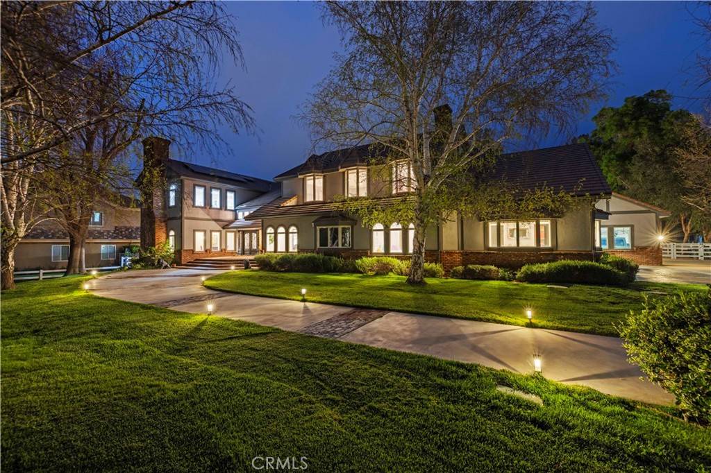 Canyon Country, CA 91387,26738 Macmillan Ranch RD