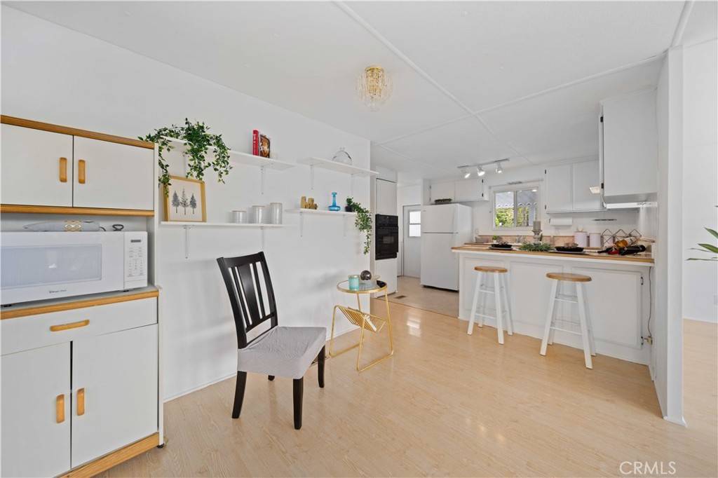 Newbury Park, CA 91320,73 Farland DR #73
