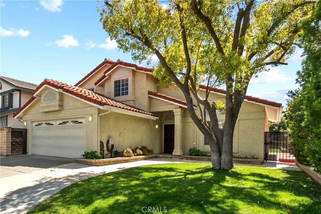 Saugus, CA 91350,22312 Oxford LN
