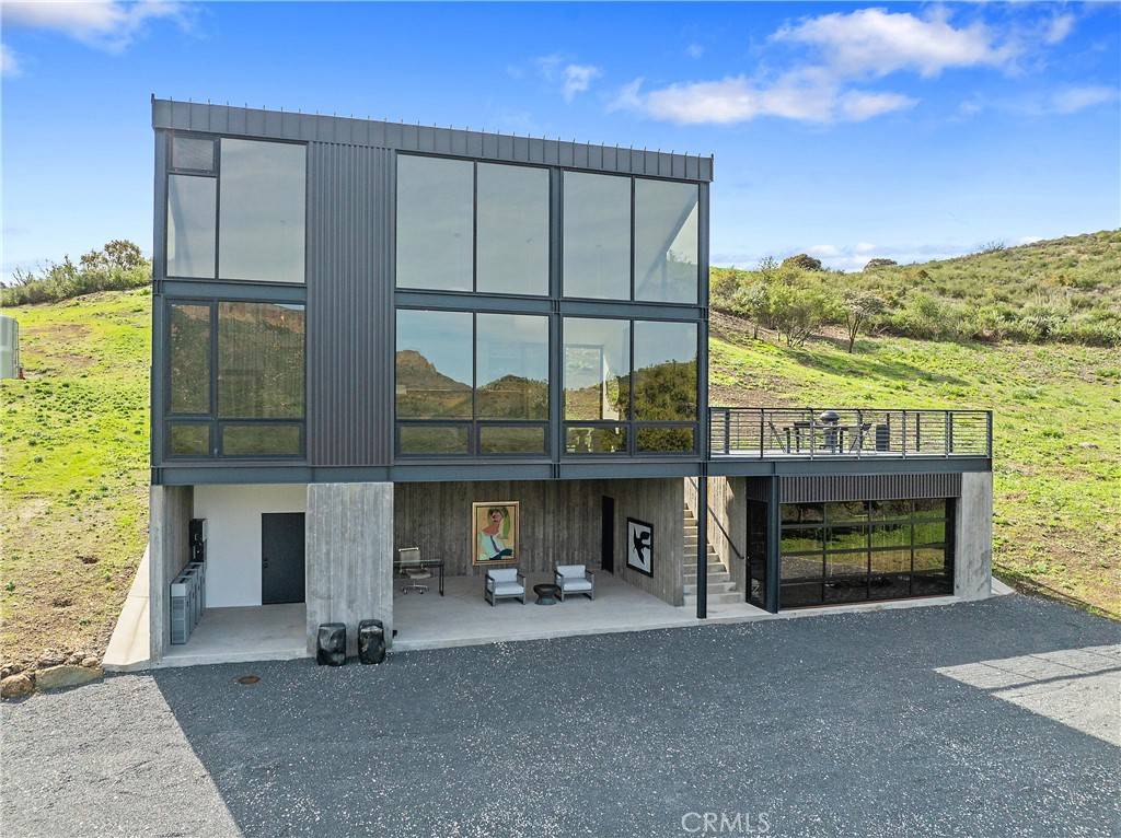 Malibu, CA 90265,10120 Yerba Buena RD
