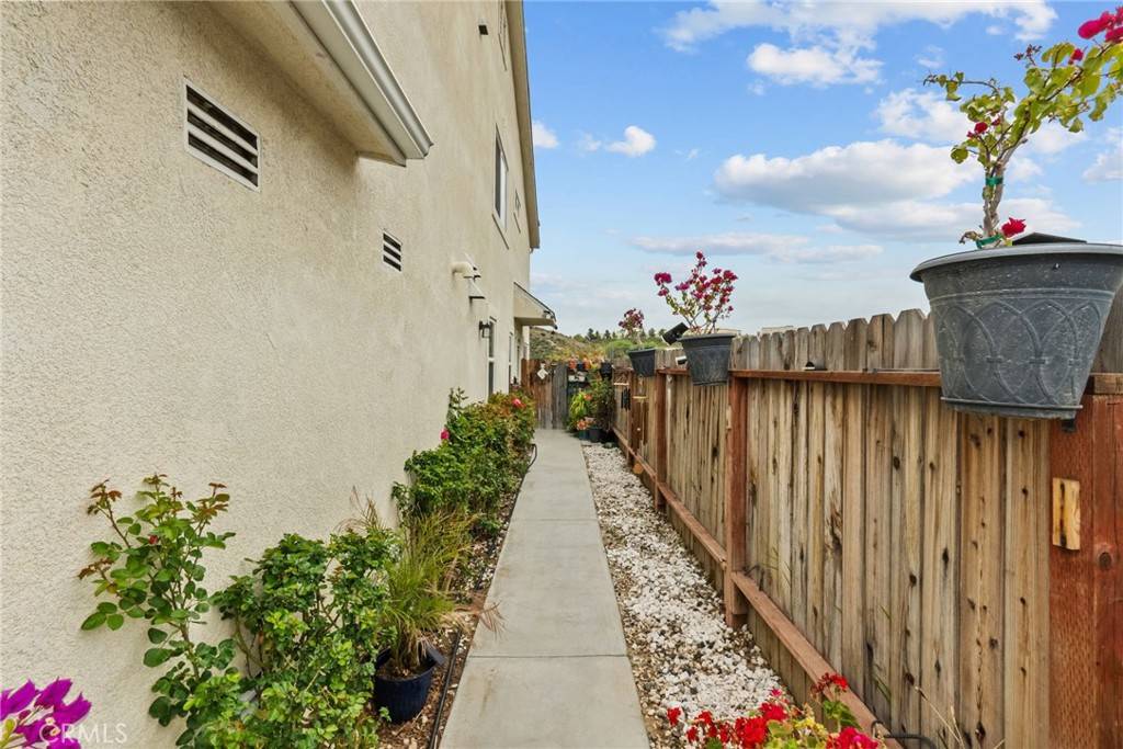 Saugus, CA 91350,26120 Goldman PL