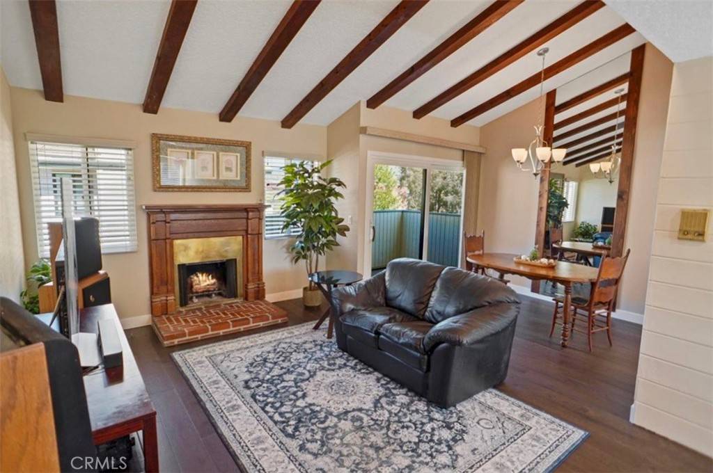 Sunland, CA 91040,10516 Sunland BLVD #5