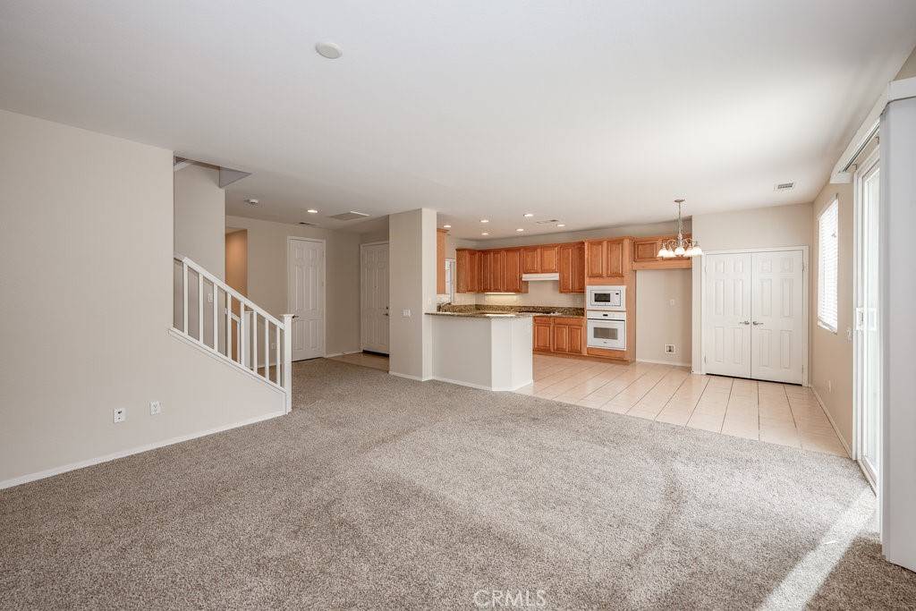 Saugus, CA 91350,20046 Christopher LN