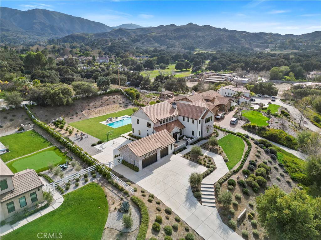 Canyon Country, CA 91387,15918 Mandalay RD