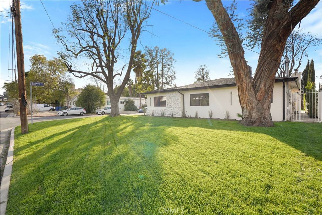 Tarzana, CA 91356,5503 Beckford AVE
