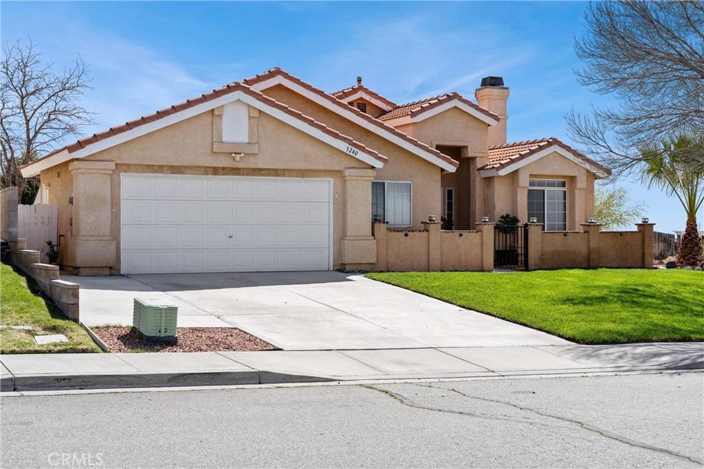 Rosamond, CA 93560,3240 Carnation ST