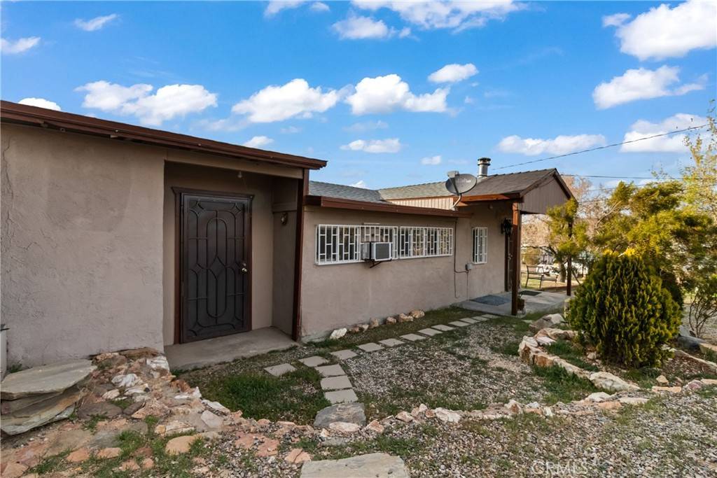 Johannesburg, CA 93528,511 Piute AVE