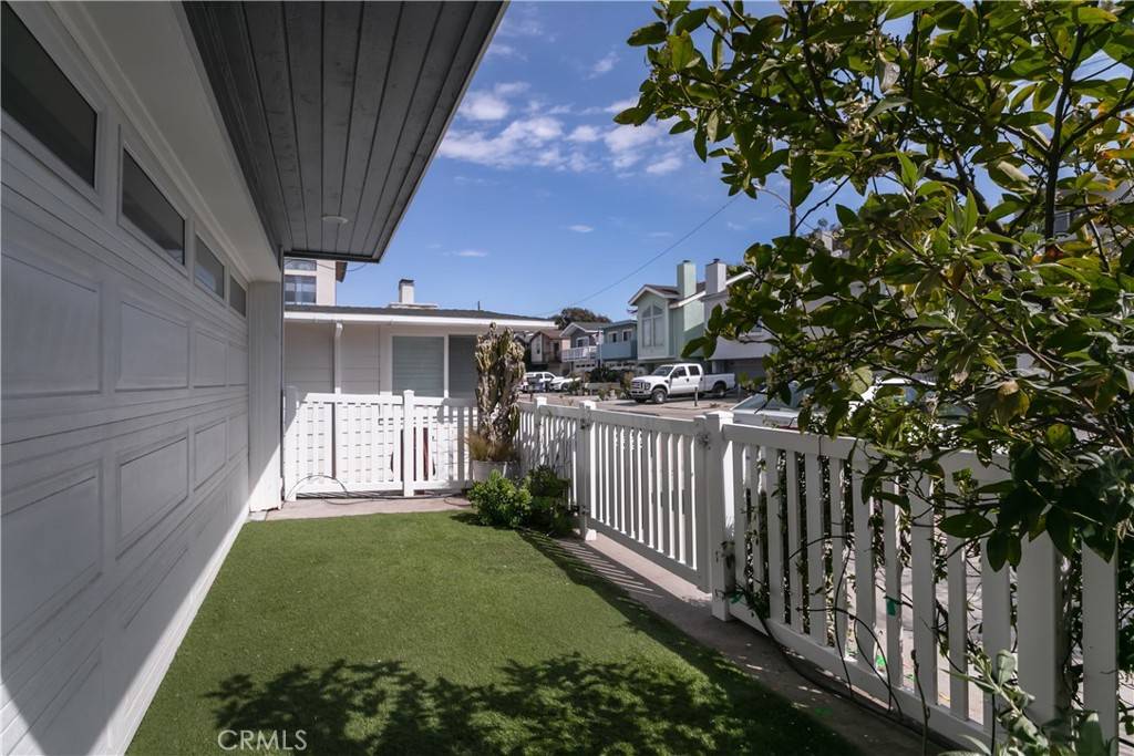 Oxnard, CA 93035,297 Highland DR