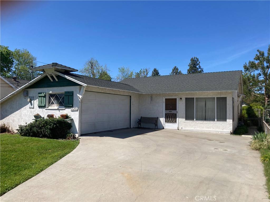 Newhall, CA 91321,25253 De Wolfe