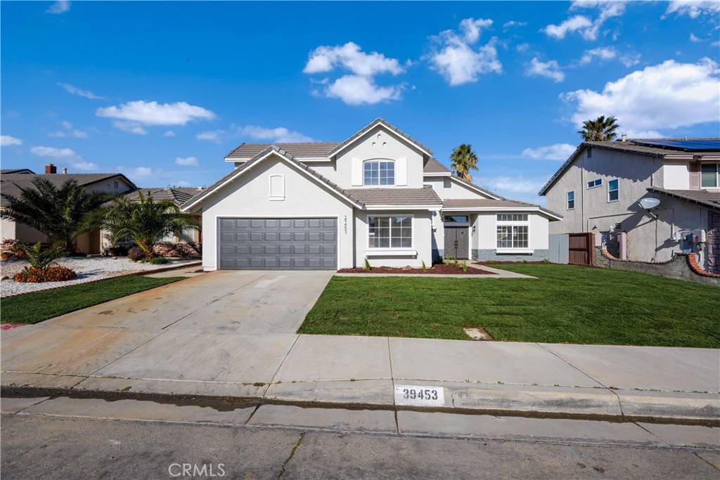 Palmdale, CA 93551,39453 Dijon LN