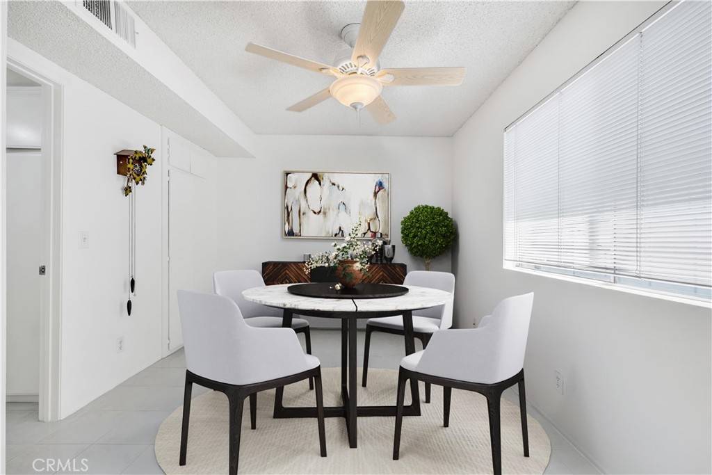 Sunland, CA 91040,10480 Sunland BLVD #16