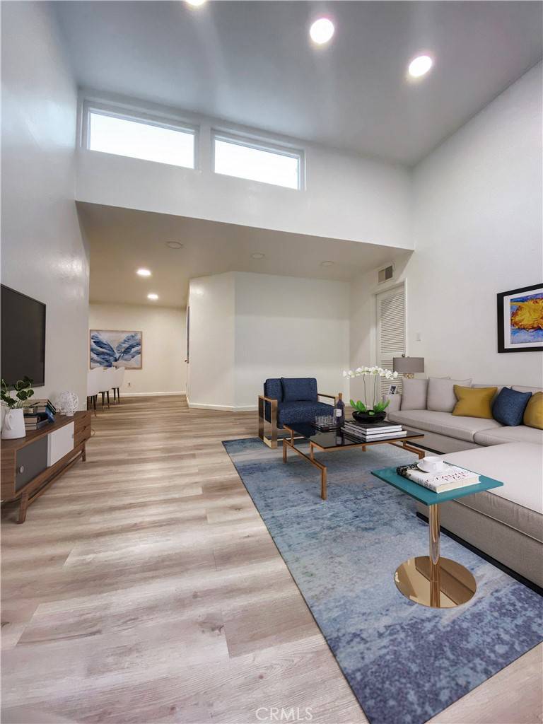 Tarzana, CA 91356,18645 Hatteras ST #278
