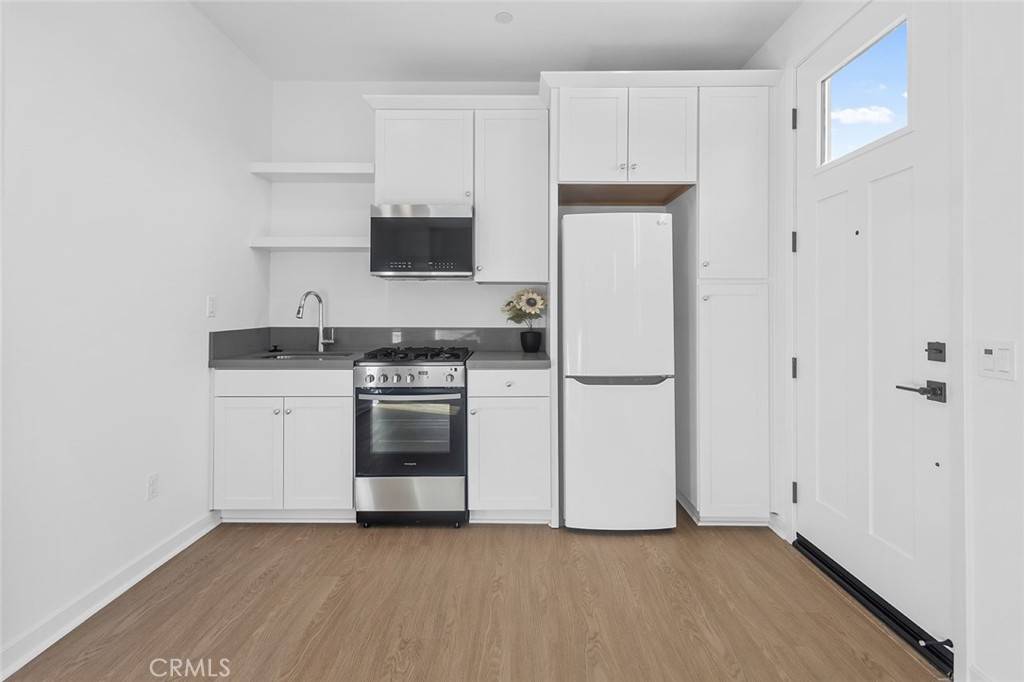 Castaic, CA 91384,28422 Orange Park DR