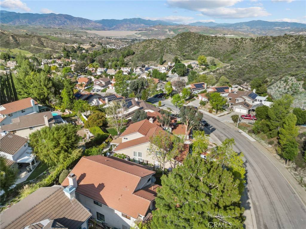 Castaic, CA 91384,28667 Greenwood PL