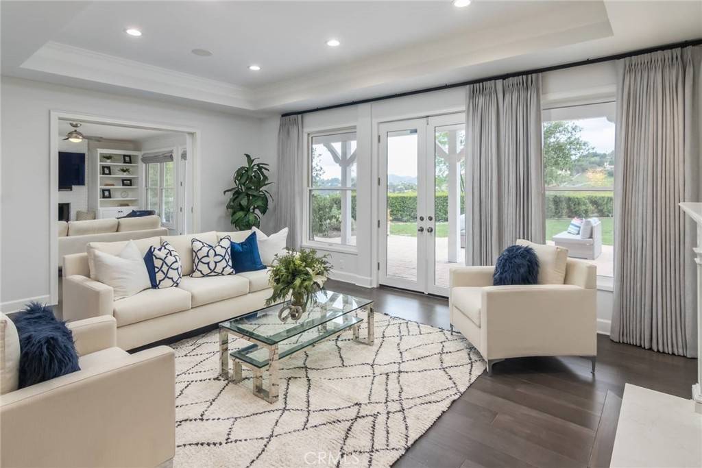 Bell Canyon, CA 91307,77 Dapplegray RD
