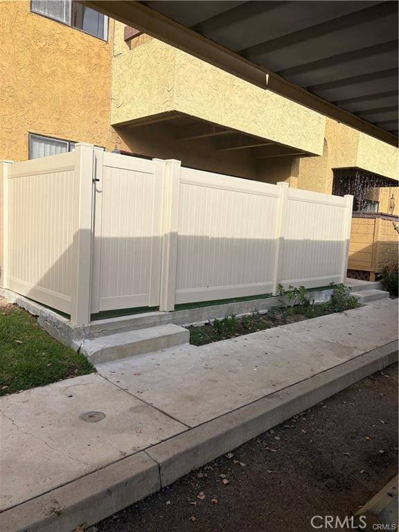Canyon Country, CA 91351,18758 Mandan ST #1605