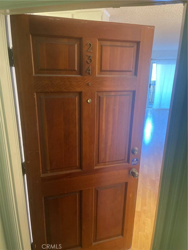 Tarzana, CA 91356,18307 BURBANK BLVD #234