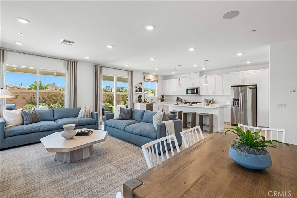 Lancaster, CA 93536,5521 W Avenue K-13