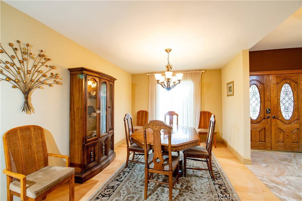 Chatsworth, CA 91311,21357 Bermuda ST