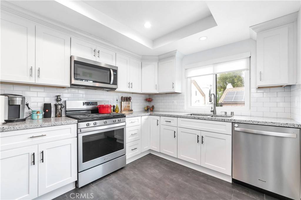Van Nuys, CA 91405,15050 Sherman WAY #160
