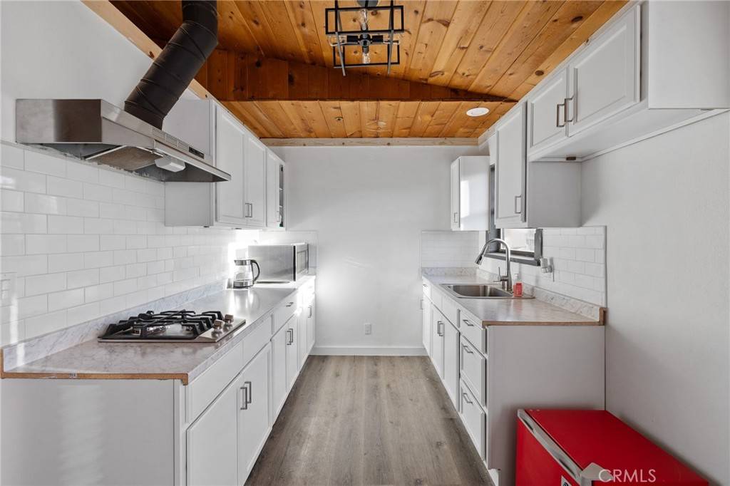 Lancaster, CA 93536,46417 Kings Canyon RD