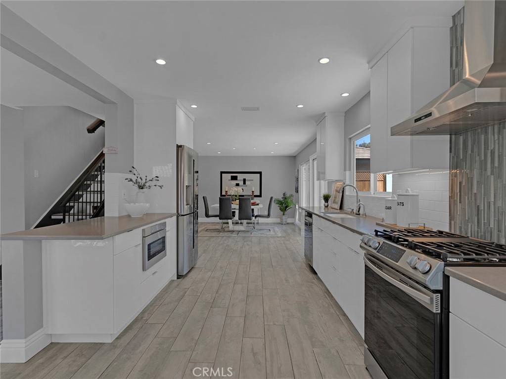 Thousand Oaks, CA 91362,2798 Shelter Wood CT