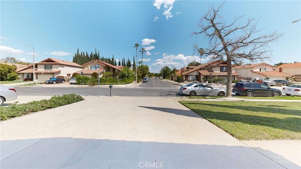 Chatsworth, CA 91311,10545 Willowbrae AVE