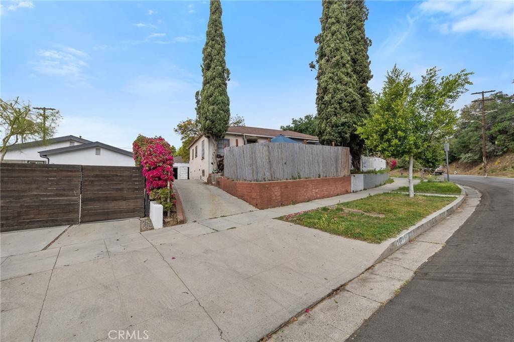 Eagle Rock, CA 90042,1479 Campus RD