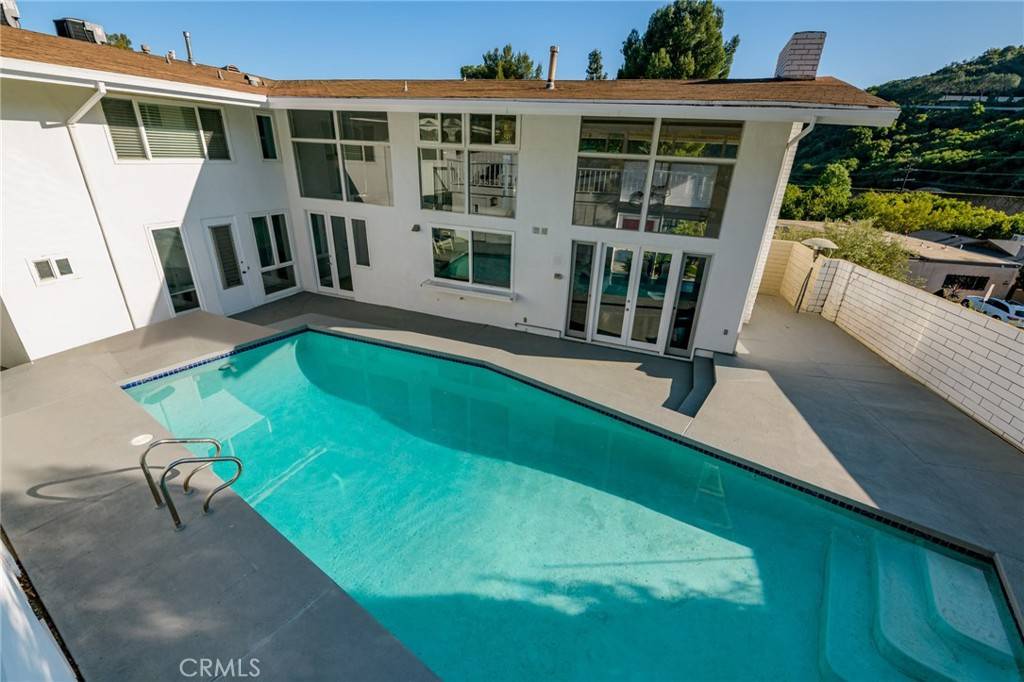 Los Angeles, CA 90049,11831 Bel TER