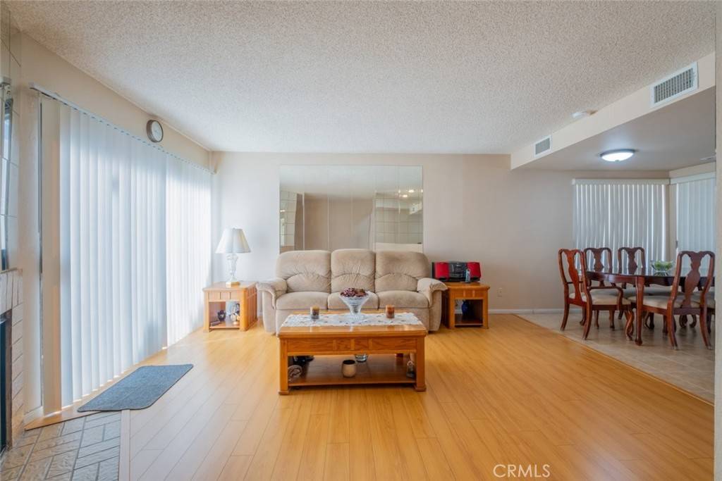 North Hills, CA 91343,9111 Lemona AVE #26