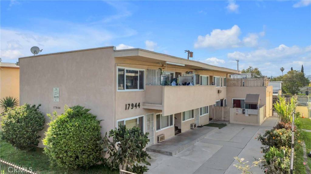 Northridge, CA 91325,17944 Schoenborn ST