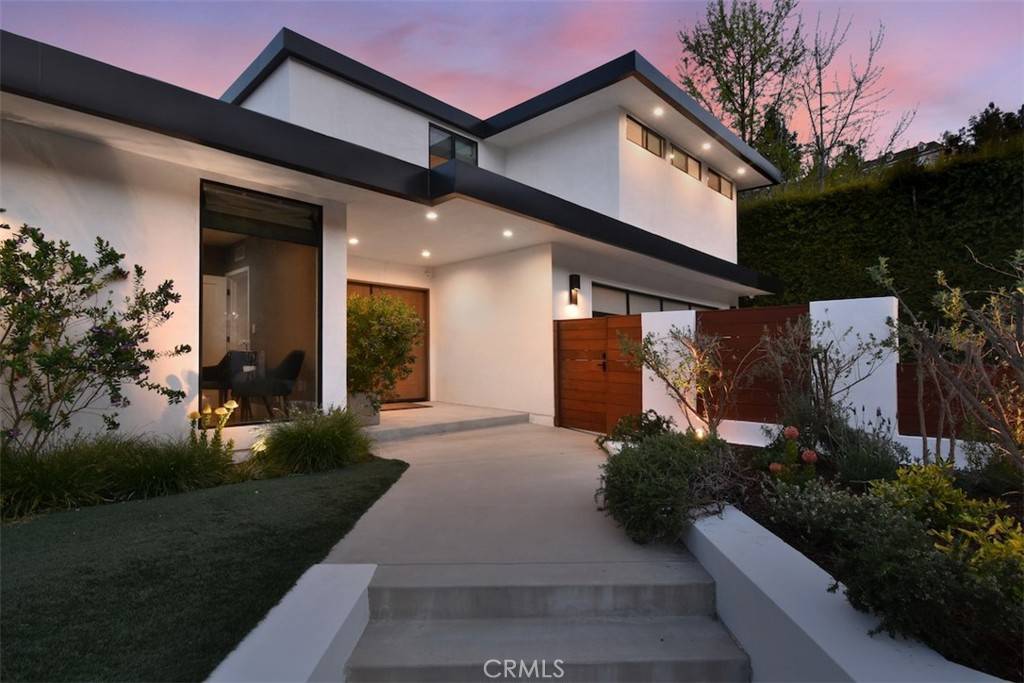 Encino, CA 91436,3516 Terrace View DR