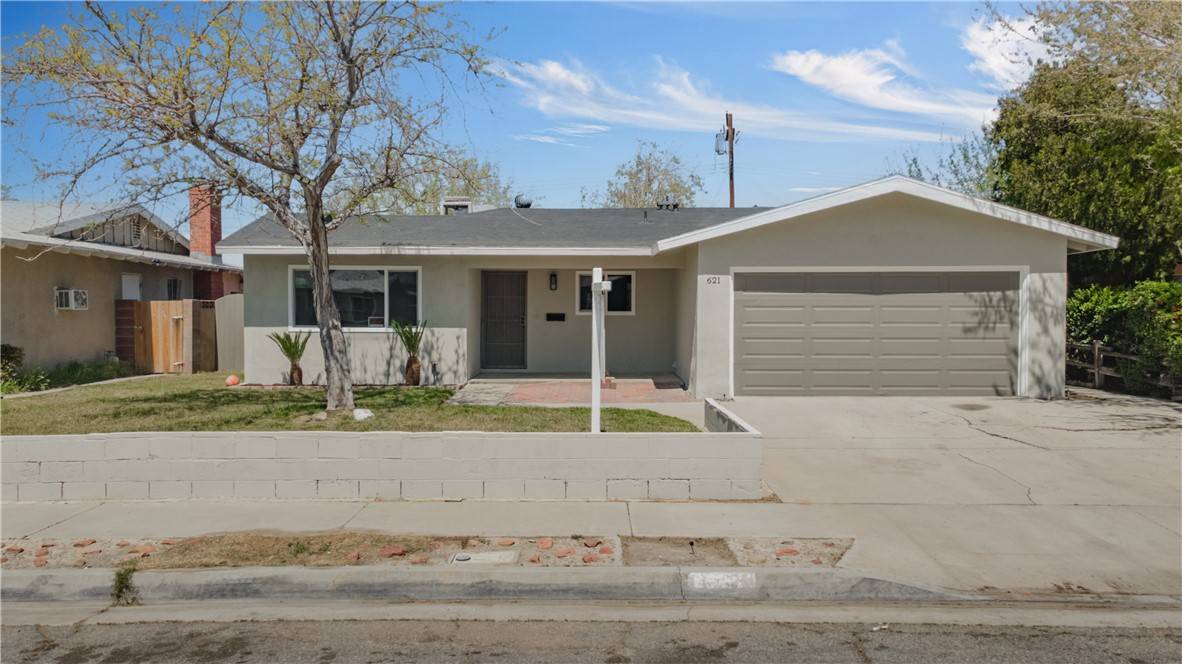 Lancaster, CA 93535,621 E Pondera ST