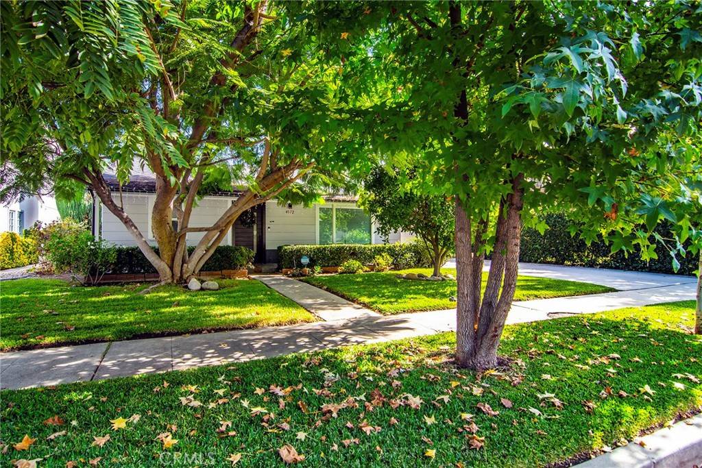Tarzana, CA 91356,4972 Chimineas AVE