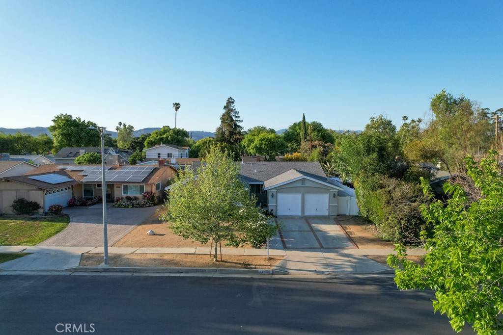 West Hills, CA 91307,22437 Haynes ST