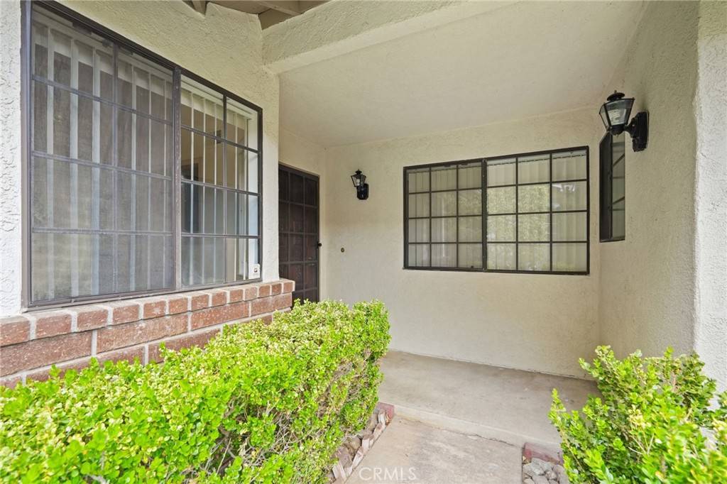 Porter Ranch, CA 91326,19571 Crystal Ridge LN